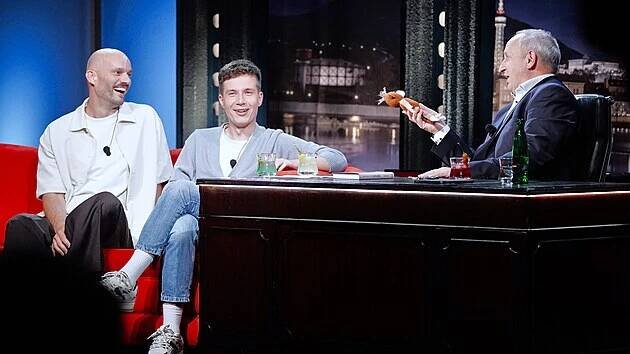 Příjmení nám vylosovala matrikářka, prozradil Daniel Vymětal Krejčík po svatbě