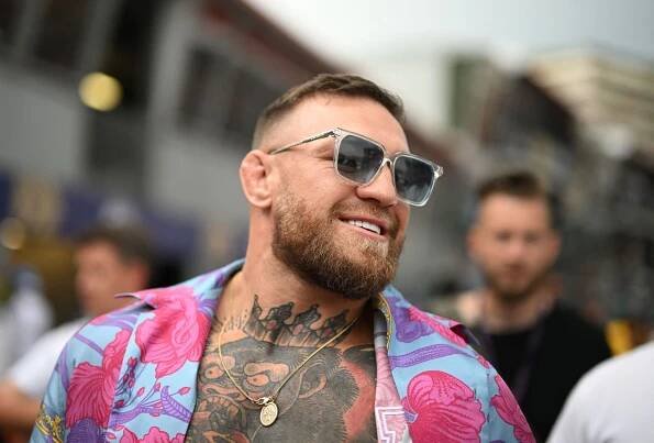 Vzdávám boj o prezidentství, vzkázal legendární šampion MMA McGregor