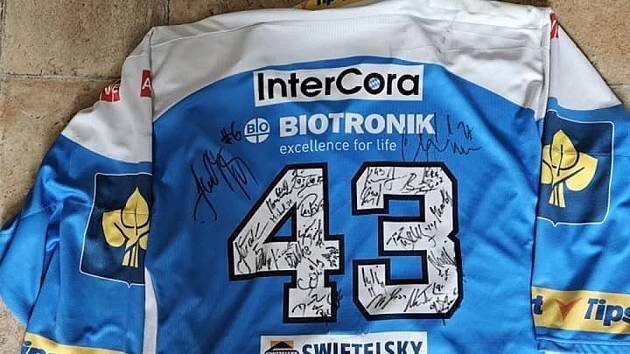 Fanoušek Škodovky má sbírku dresů. Nejvíc si cení Kováře z mistrovské sezony