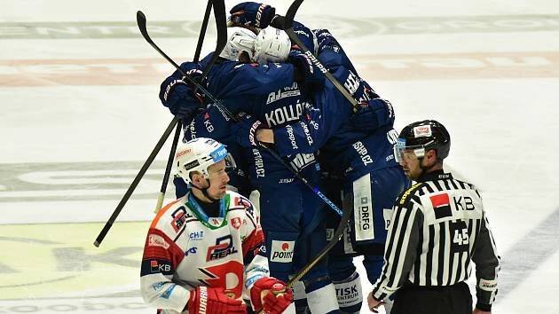 Prolomí Pardubice prokletí? Kurzy přejí i Spartě. Favorit extralize ale nevládne
