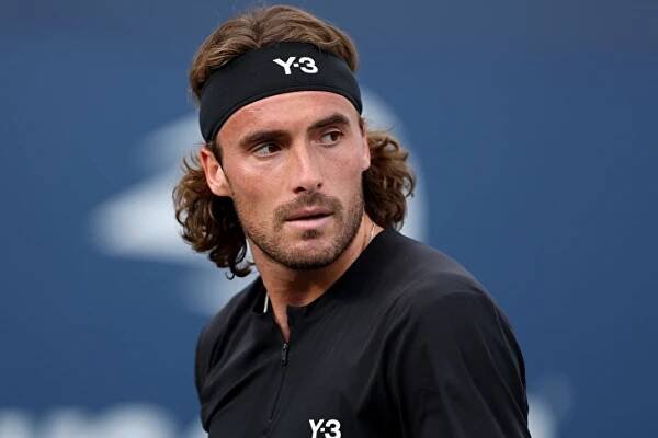 Falešná zpráva o operaci. Na žádné jsem nebyl, divil se Tsitsipas