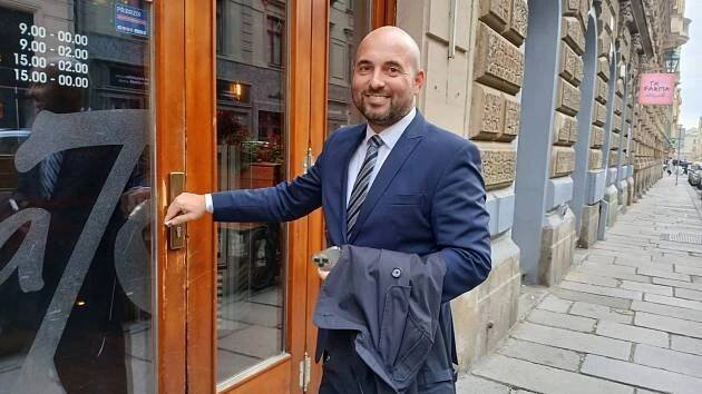 Radnice i sněmovna? Primátor Zarzycký zváží, zda si ponechá obě funkce