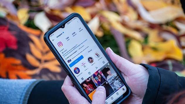 V roce 2010 začal fungovat Instagram. Vše začalo fotkou psa u stánku s jídlem