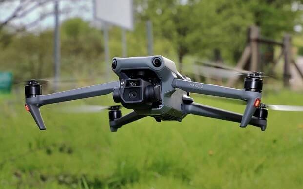 Lov na poslední chvíli, ukrajinské kvadrokoptéře Mavic došla šťáva