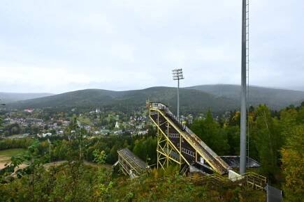 Harrachov odstoupí od sporné smlouvy na převod skokanských můstků