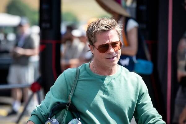 Brad Pitt mi napsal, že jsem krásná. V tu chvíli jsem lítala v oblacích, ale za 3 dny se mi sesypal celý svět