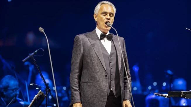 Andrea Bocelli: Doma milujeme hudbu, fotbal, víno i chléb s olivovým olejem