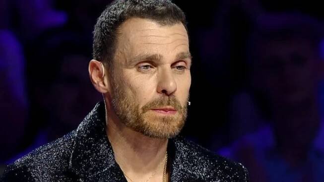 Leoš Mareš je jako vyměněný. Na koncertu představil novou image