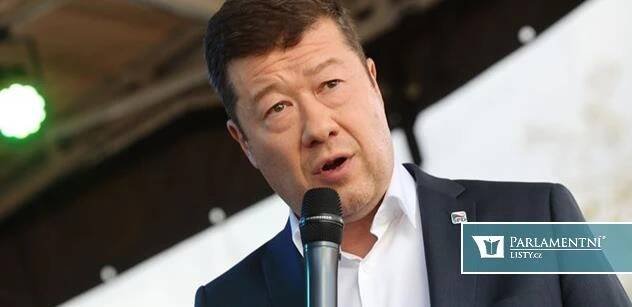 Okamura šíří příběh: Dva Ukrajinci si sem jezdili jen pro dávky
