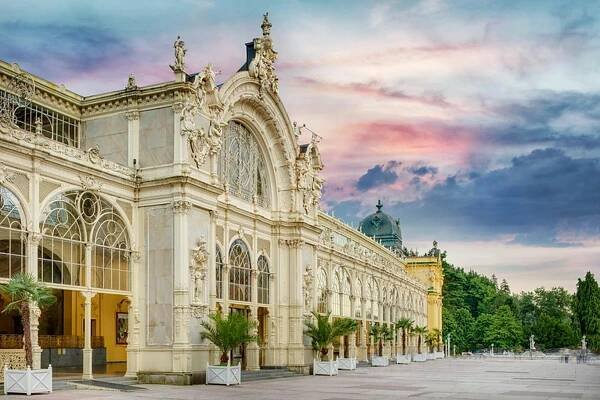 Po stopách opuštěných lázní v Česku: Tajemná místa s nostalgií i příběhem