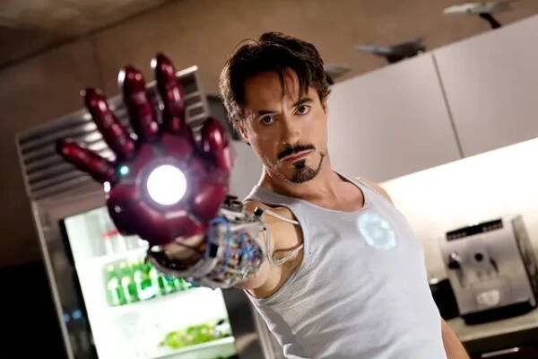 Robert Downey Jr. dostal roli Iron Mana kvůli temné minulosti, otec mu podstrčil drogy v předškolním věku