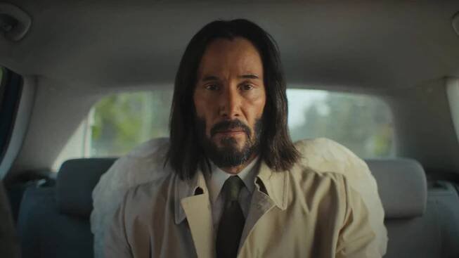 Boží úlet: Keanu Reeves je jako anděl v novém traileru...boží