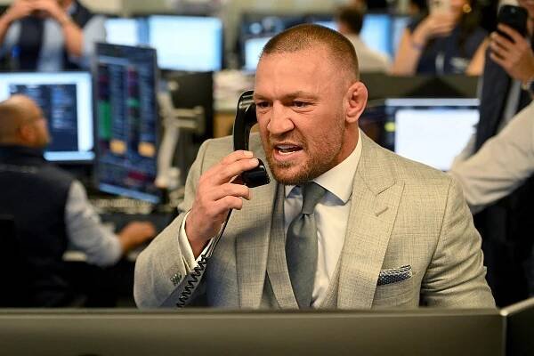 Zápasník McGregor vzdal kandidaturu na irského prezidenta, obvinil establishment