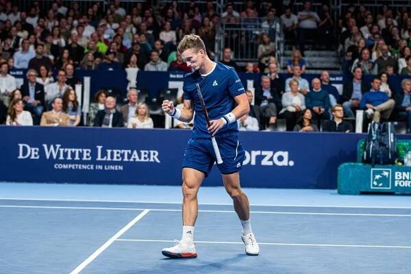 Lehečka vs. Auger-Aliassime dnes online: finále ATP Brusel 2025