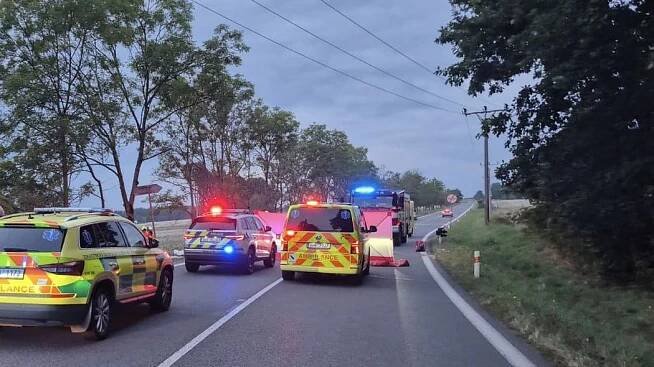 Čtyři mrtví po nehodě u Dvora Králové nad Labem