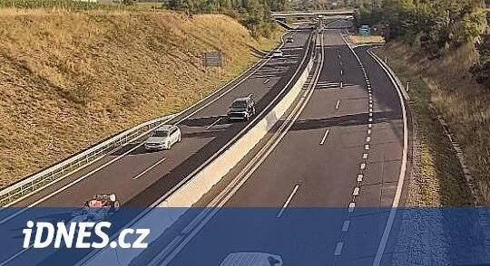 Fantom D4 dopaden. Pilota formule policie dohnala doma, syn ho brání - iDNES.tv