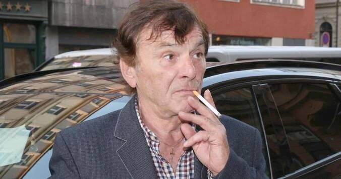 Po operaci srdce se nepoučil. Pavel Trávníček si dál dopřává cigarety i alkohol