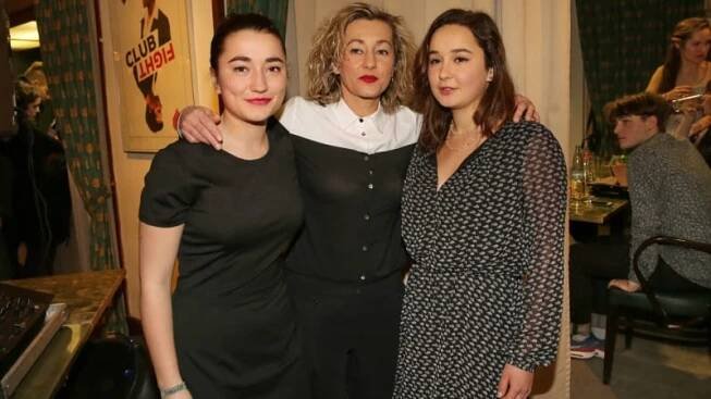 Vanda Hybnerová má dům na venkově. Díky dcerám si na Vysočině vybudovala ranč
