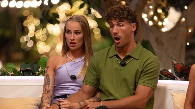 Martin Mikuš z Love Islandu 2025 pod palbou slavných krásek. Michelle Ptašinskou brání Kočendová i Pšádová