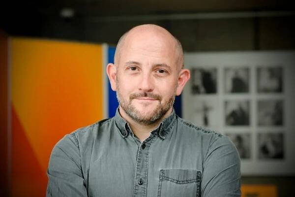 Téměř polovina lidí v exekucích neví, jak funguje oddlužení. Stát by je měl lépe informovat, říká Prokop