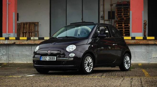 Fiat 500C 0.9 TwinAir: Ta jediná správná specifikace... pro nostalgického snílka