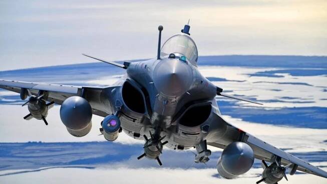 Porážka, jakou nese Rusko těžce: Egyptské letectvo dalo přednost francouzskému Rafale, jeho Su-35 pohořelo