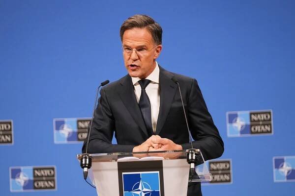 Americké dodávky Ukrajině bude platit už polovina zemí NATO. Vyslyšely Hegsetha
