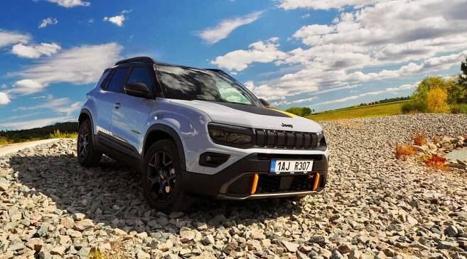 Jeep Avenger Hybrid 4xe: Limitka The North Face s pohonem všech kol