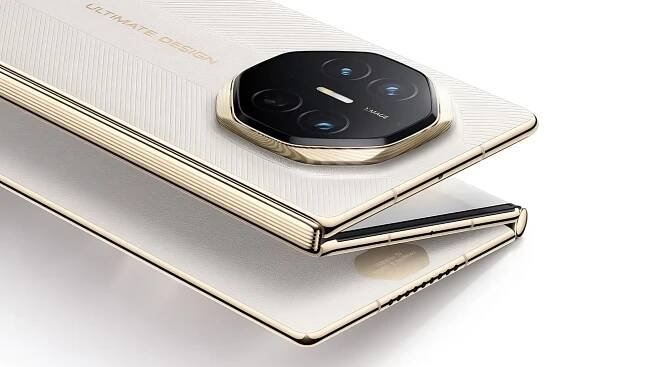 Huawei Mate XTs je druhý tri-fold na trhu, a s podporou stylusu