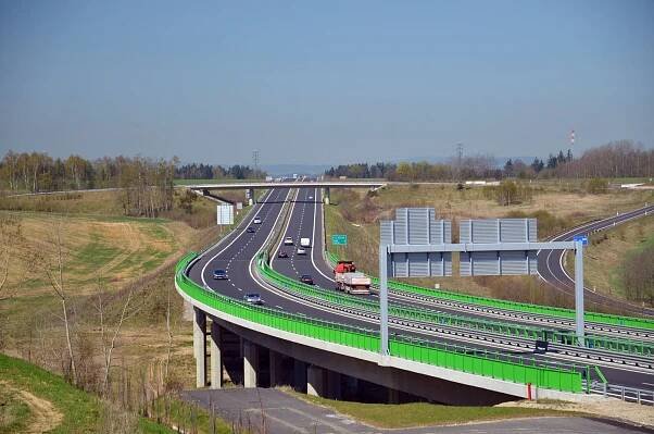 Výstavba dálnice D6 ve Středočeském kraji končí. Úseky se lidem otevřou v sobotu