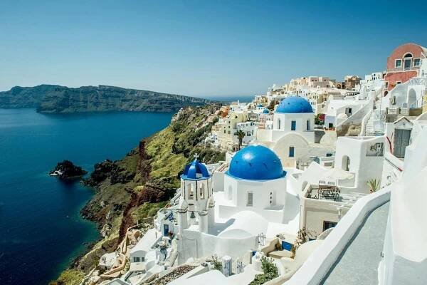 Proč Santorini čelilo silným zemětřesením? Odpověď se skrývá hluboko pod zemí