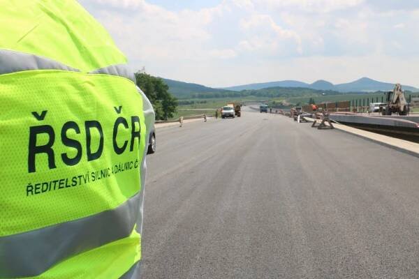 Dálnice D3 a D55 mají zelenou: stavět je budou i soukromé firmy