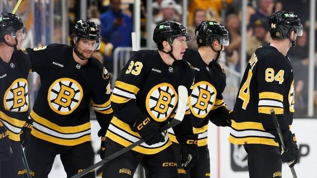 Pastrňákův Boston poprvé v sezóně narazil, Nečas pokračuje ve famózním startu