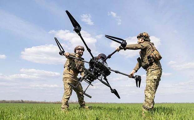 Britská armáda dostane povolení sestřelovat nebezpečné drony