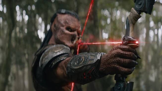 Predátor: Nebezpečné území – Finální trailer je narvaný monstry