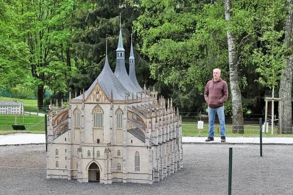 Mariánské Lázně možná přijdou o park miniatur, problémem je smlouva