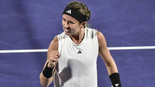 TENIS ONLINE: Barťůňková po senzační výhře bojuje o finále