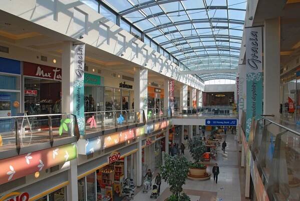 Obchodní centrum – OLOMOUC CITY