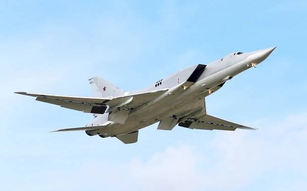Galerie: VIDEO: Ukrajina sestřelila ruský strategický bombardér Tu-22M3 - Galerie - Echo24.cz