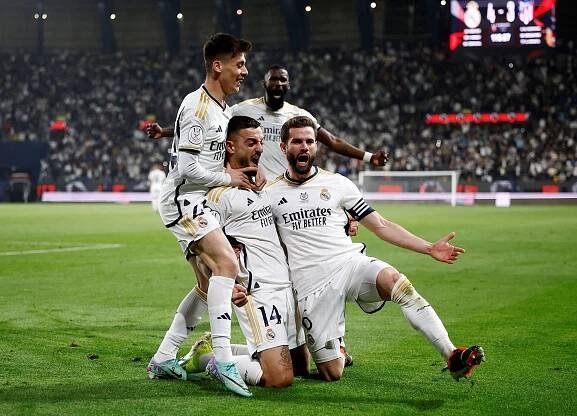 Real Madrid vyhrál pošesté v řadě, po úspěšné dohrávce s Getafe vede španělskou ligu