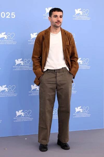 Christopher Abbott attends "The Testament Of Ann Lee" photocall during the 82nd Venice International Film Festival on September 01, 2025 in Venice, Italy.