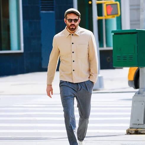 The Ryan Reynolds Guide to Nice, Normal Outfits