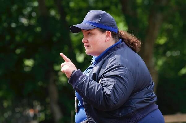  Jessica Gunning 