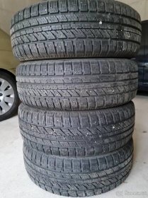 Zimní pneu 215/65 R16 98H
