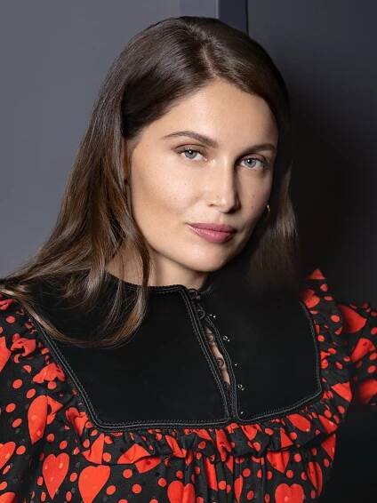 Súbor:Laetitia Casta (cropped).jpg
