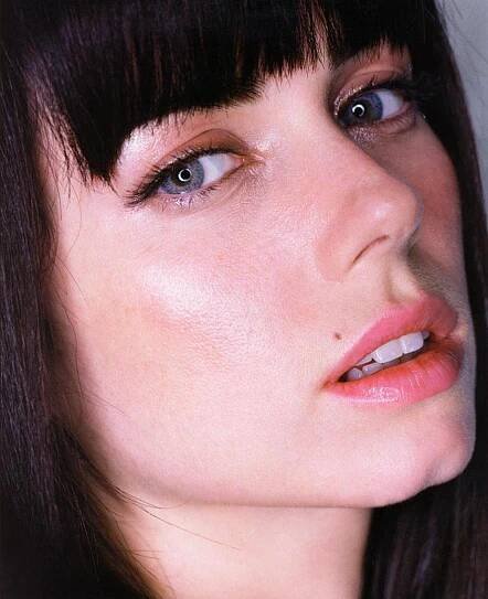 Mia Kirshner fotka