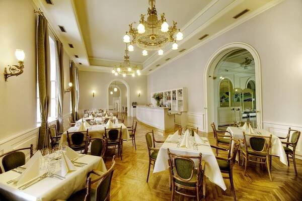 Hansen Restaurant Brno | Apetee