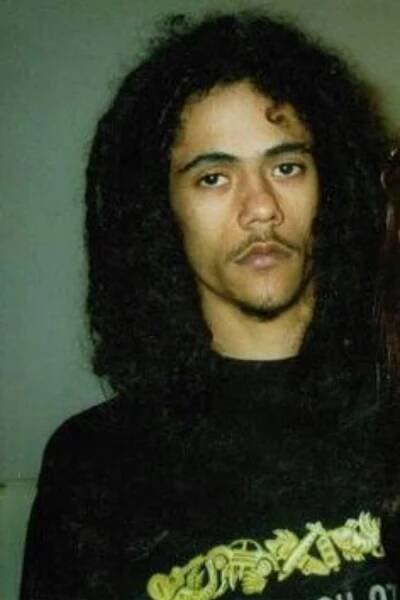 shoulder length dreads