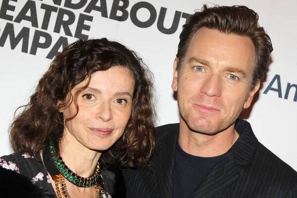 Eve Mavrakis (left) and ex-husband Ewan McGregor