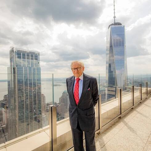 Larry Silverstein Puts In a Bid for a Manhattan Casino